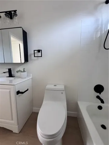 2615 Curtis Avenue B, Redondo Beach, California 90278