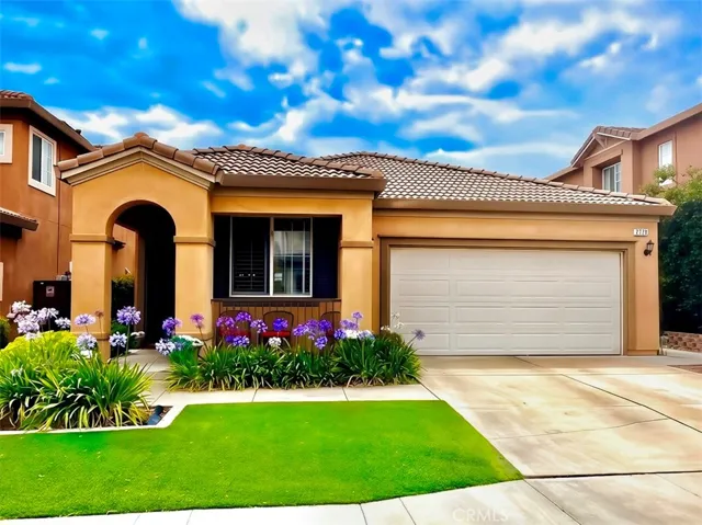 2723 Vine, Pomona, California 91767