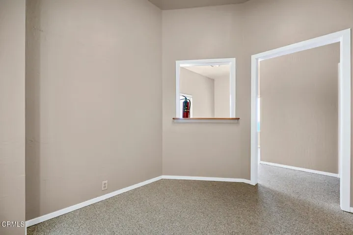 5 4 unit 5 2nd room view door