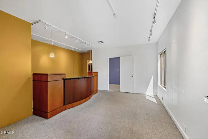 4 3 Unit 4 foyer