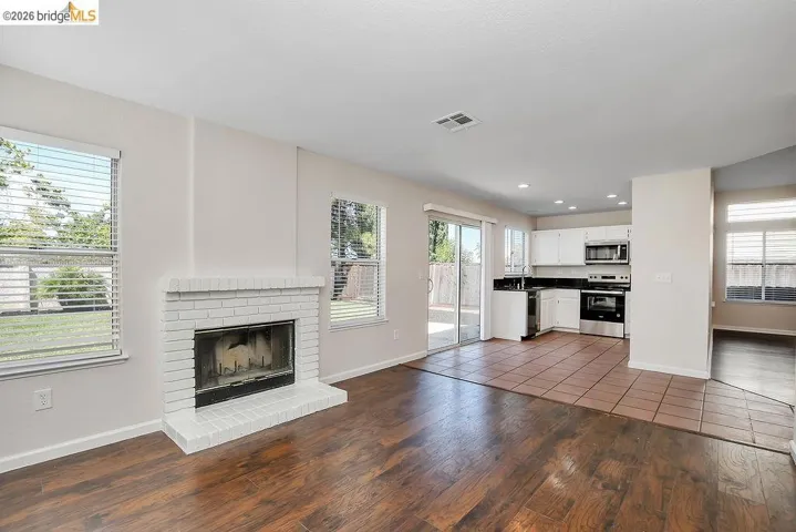 5104 Grass Valley Way, Antioch, California 94531