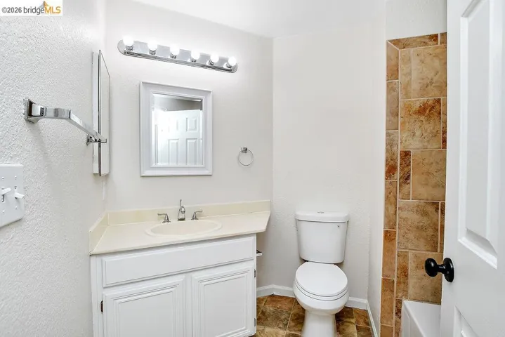 5104 Grass Valley Way, Antioch, California 94531
