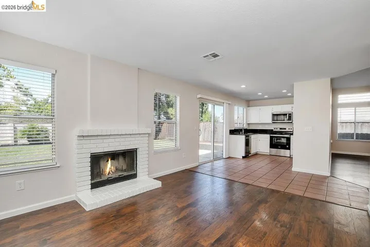 5104 Grass Valley Way, Antioch, California 94531