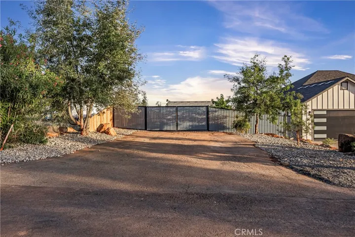 1095 Fairview Drive, Paradise, California 95969