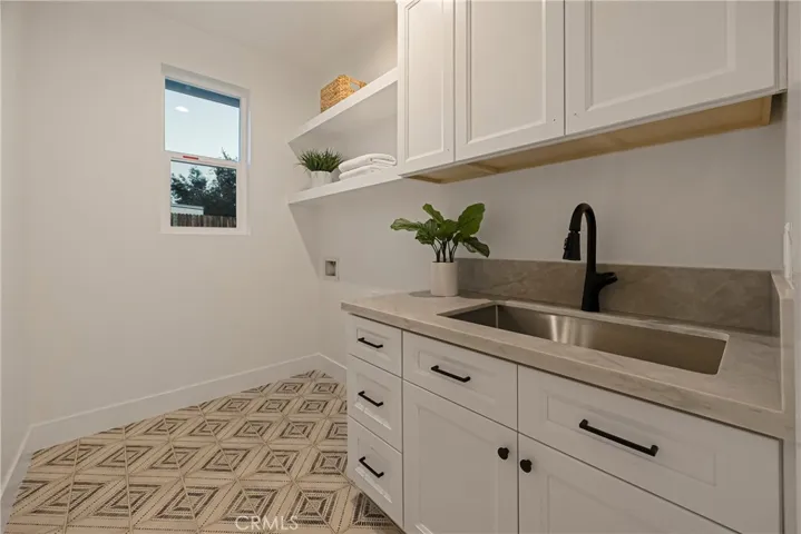 1095 Fairview Drive, Paradise, California 95969