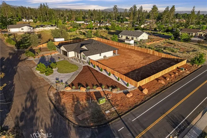 1095 Fairview Drive, Paradise, California 95969