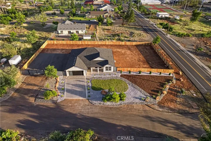 1095 Fairview Drive, Paradise, California 95969