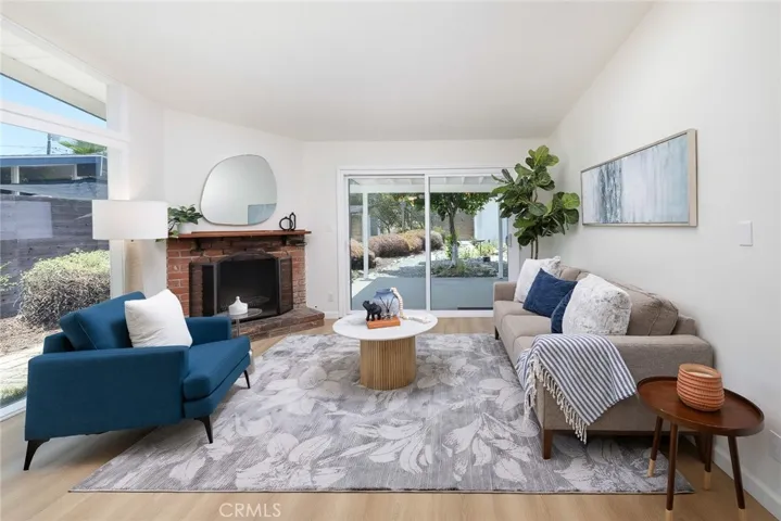 271 Greentree, Upland, California 91786