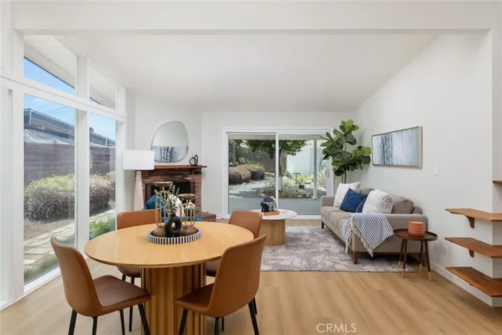 271 Greentree, Upland, California 91786