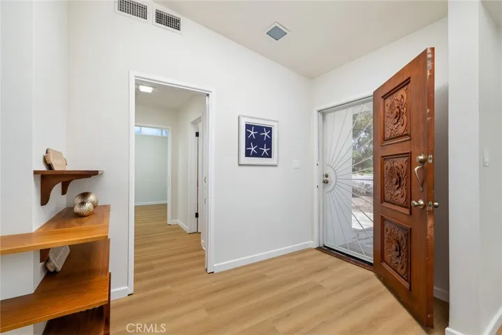 271 Greentree, Upland, California 91786