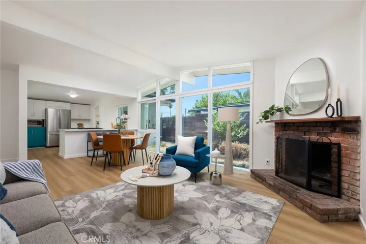 271 Greentree, Upland, California 91786