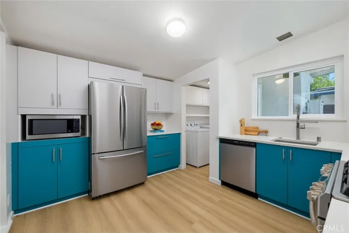 271 Greentree, Upland, California 91786
