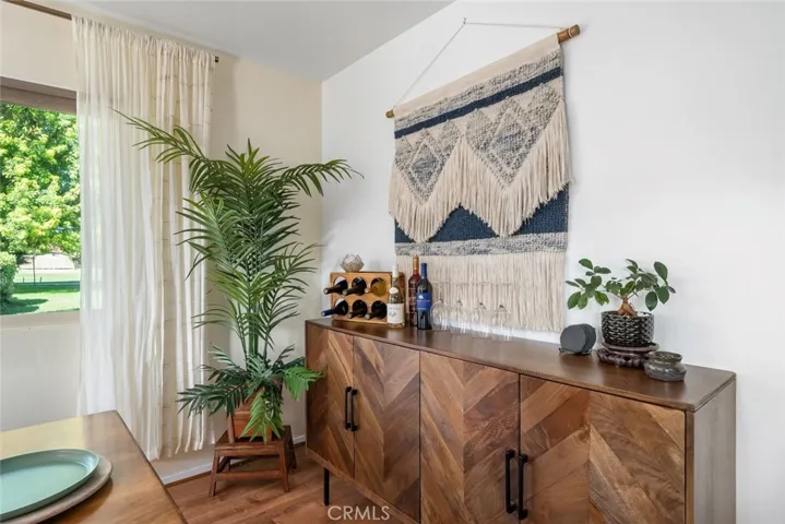 126 Flag Way B, Paso Robles, California 93446