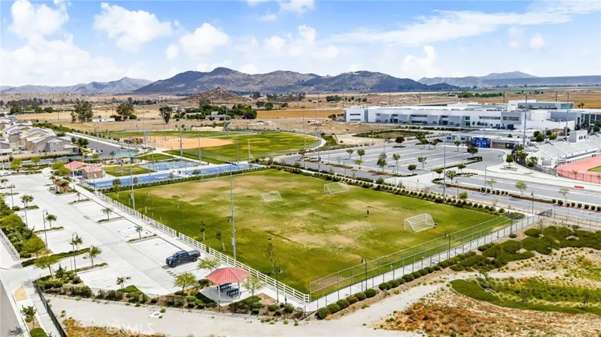 32567 Richardson, Menifee, California 92584