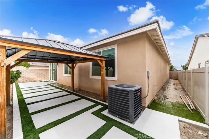 32567 Richardson, Menifee, California 92584