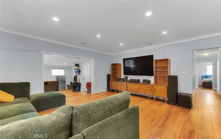 1342 W Southgate, Fullerton, California 92833