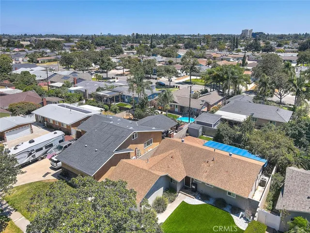 1342 W Southgate, Fullerton, California 92833