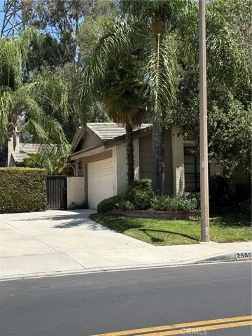 25852 Estaban, Valencia, California 91355