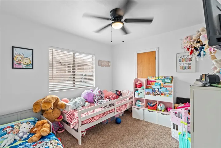 Main house 2nd Bedroom