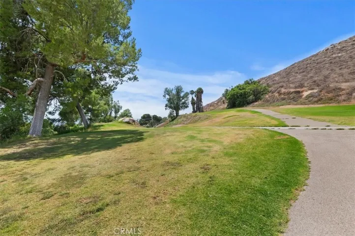 7811 Big Rock Drive, Jurupa Valley, California 92509