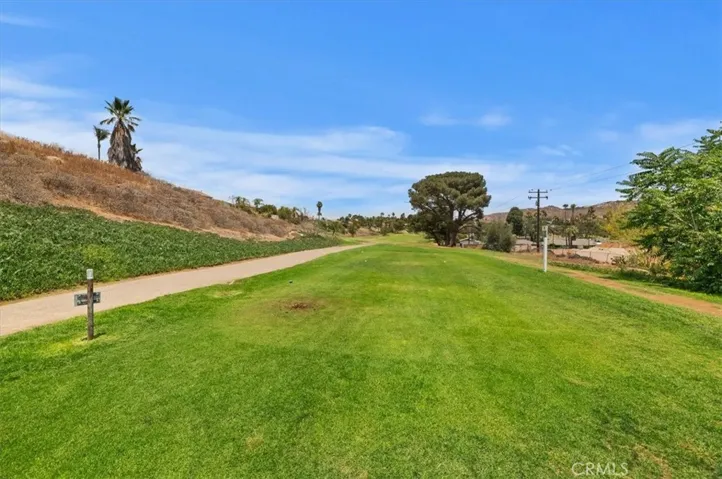 7811 Big Rock Drive, Jurupa Valley, California 92509