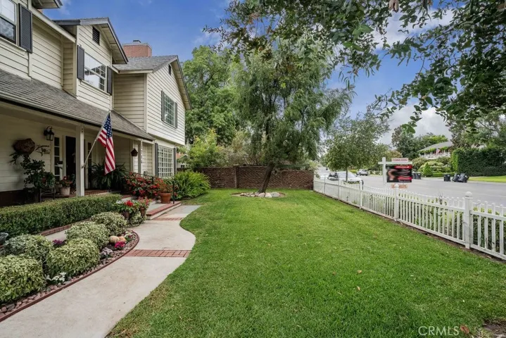 1714 Riverside, Glendale, California 91201