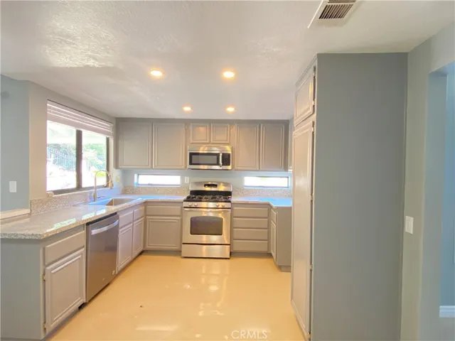 964 Summitridge Drive, Diamond Bar, California 91765