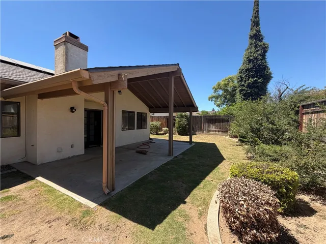 3305 Mission Hills Court, Bakersfield, California 93306