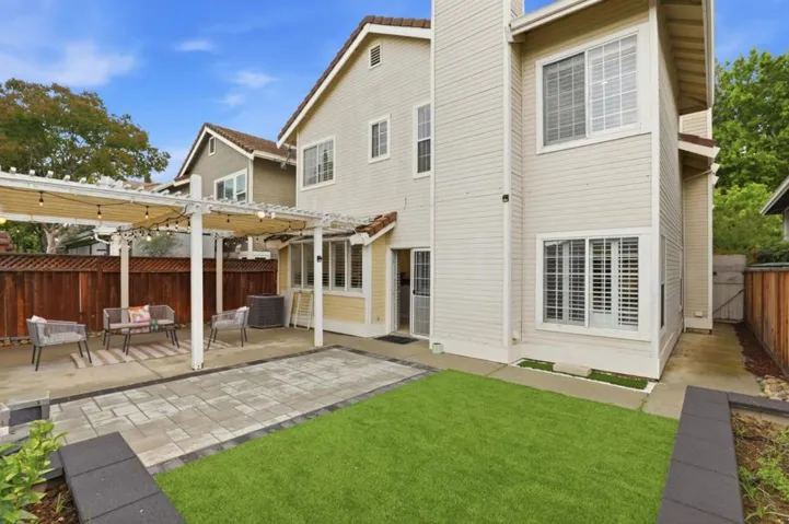 17515 Montoya Circle, Morgan Hill, California 95037
