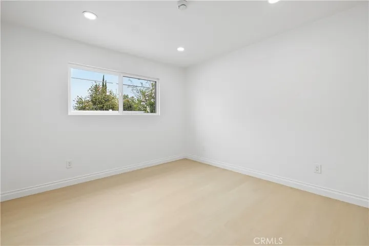 28201 Hot Springs, Canyon Country, California 91351