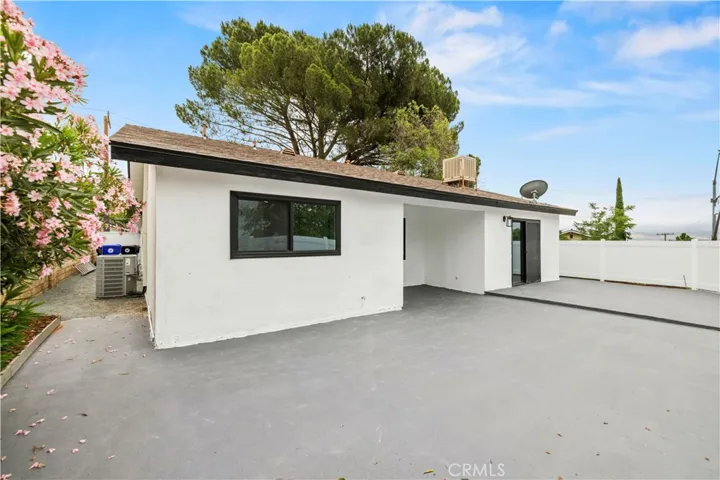 28201 Hot Springs, Canyon Country, California 91351