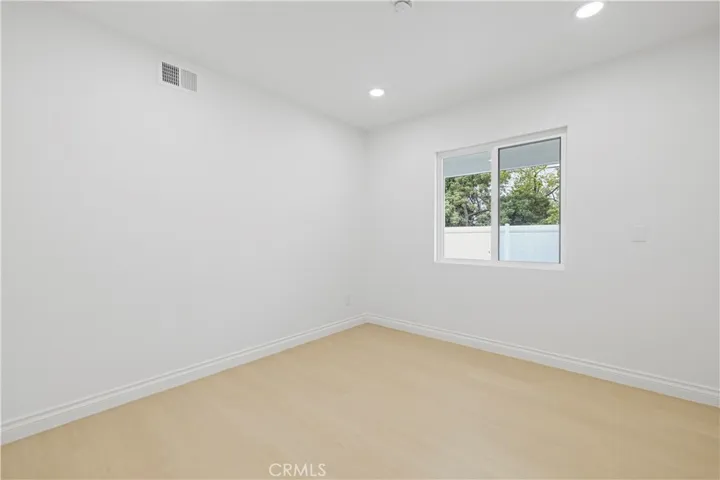 28201 Hot Springs, Canyon Country, California 91351