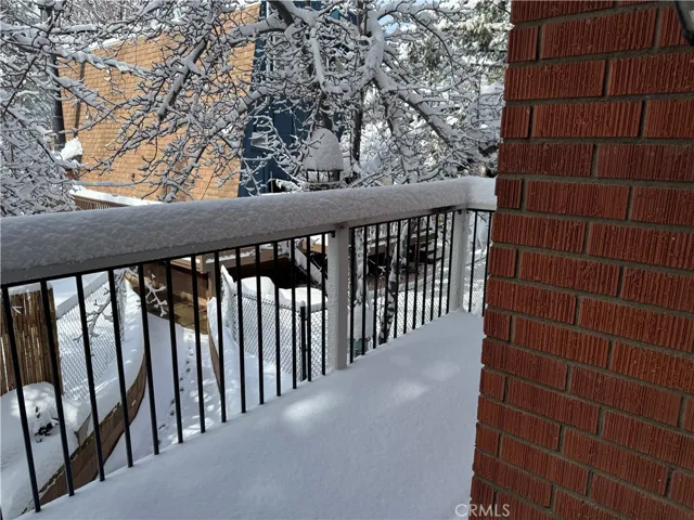 436 Dixie Lane, Big Bear Lake, California 92315
