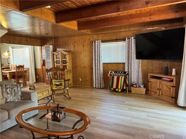 436 Dixie Lane, Big Bear Lake, California 92315