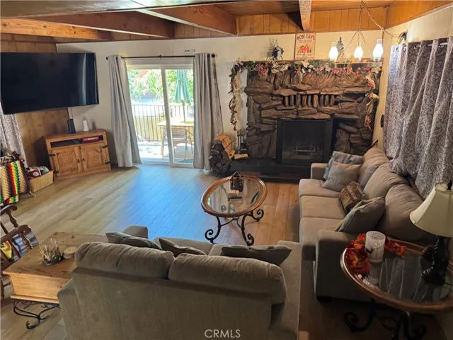 436 Dixie Lane, Big Bear Lake, California 92315