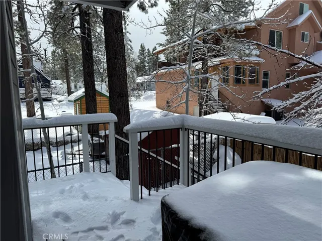 436 Dixie Lane, Big Bear Lake, California 92315