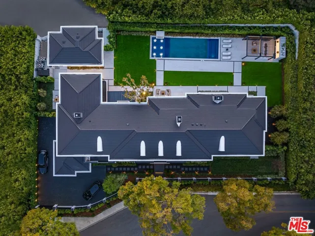 927 N Whittier Drive, Beverly Hills, California 90210