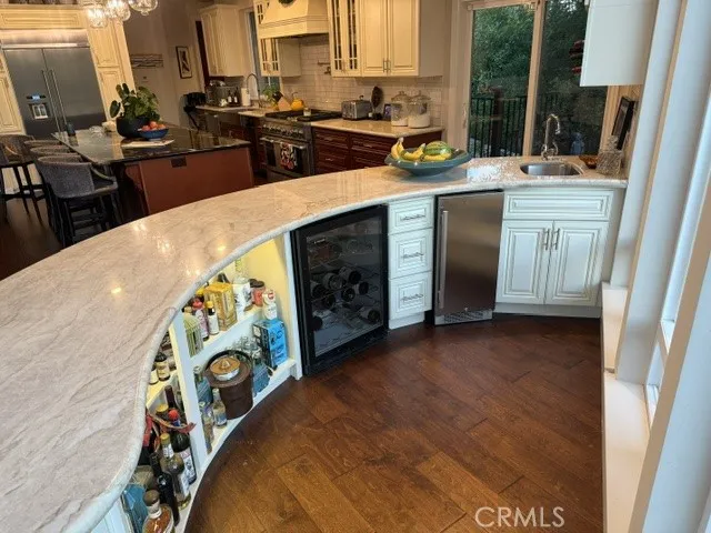 6190 Country Club, Merced, California 95340