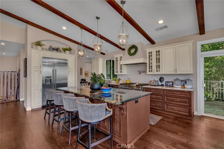 6190 Country Club, Merced, California 95340