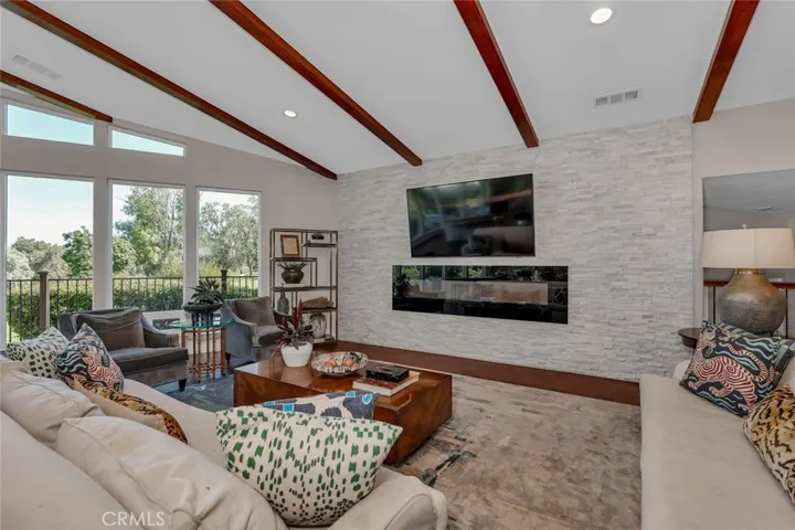 6190 Country Club, Merced, California 95340