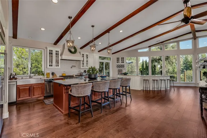 6190 Country Club, Merced, California 95340