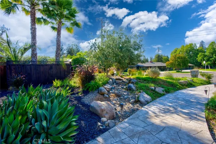 6190 Country Club, Merced, California 95340