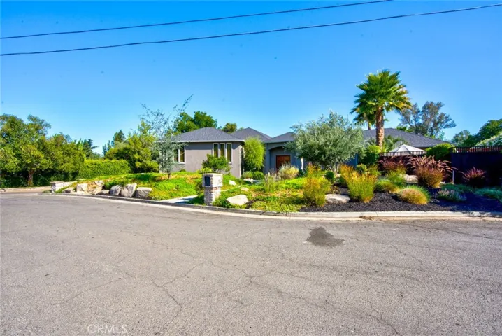 6190 Country Club, Merced, California 95340