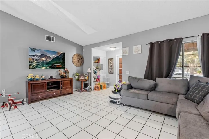12821 Alona Street, Moreno Valley, California 92553