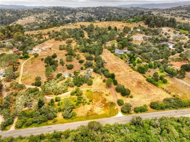 979 Noyes, Arroyo Grande, California 93420
