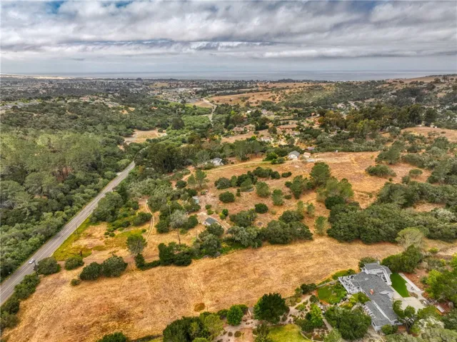 979 Noyes, Arroyo Grande, California 93420