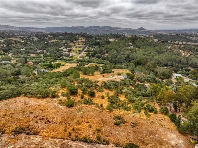 979 Noyes, Arroyo Grande, California 93420