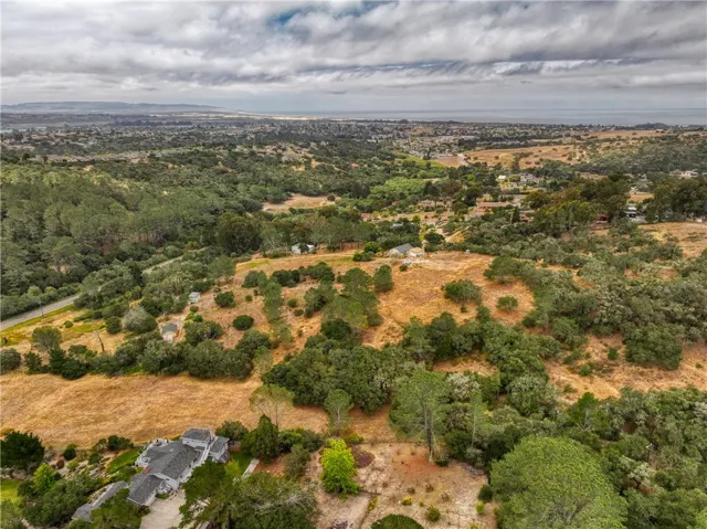 979 Noyes, Arroyo Grande, California 93420