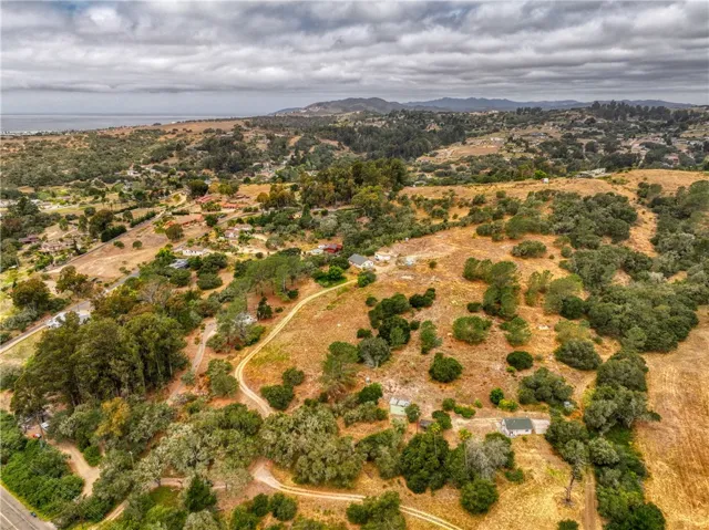 979 Noyes, Arroyo Grande, California 93420