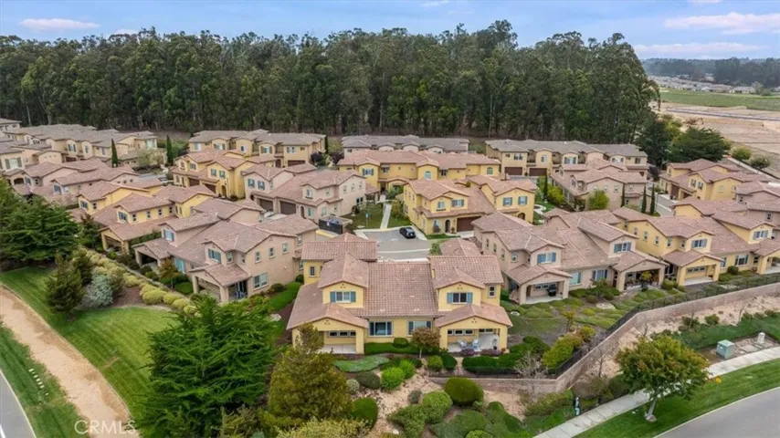 1176 Spring Azure Way, Nipomo, California 93444